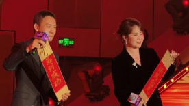 轻轻啪在线视频播放